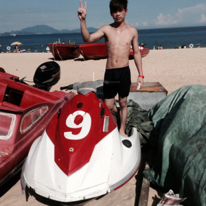 新呕吐视频吐了3次
